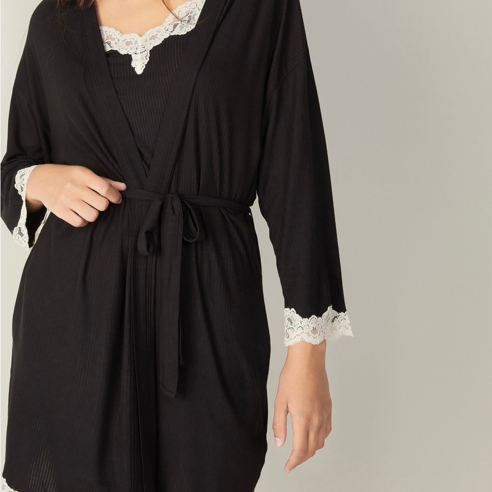 intimissimi Black Robe with White Lace Trim